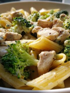 Easy Chicken and Broccoli Pasta